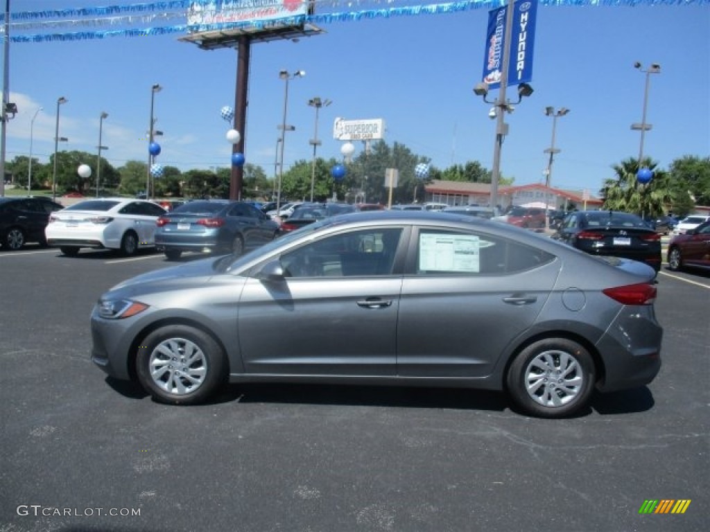 2017 Elantra SE - Gray / Gray photo #4