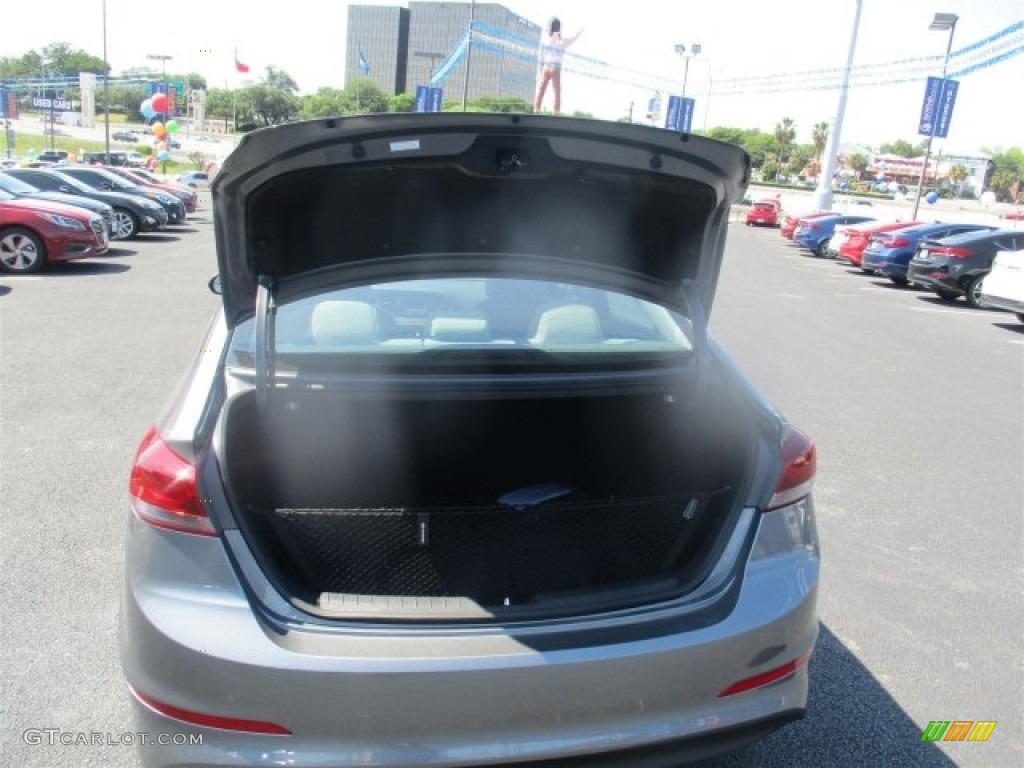 2017 Elantra SE - Gray / Gray photo #9
