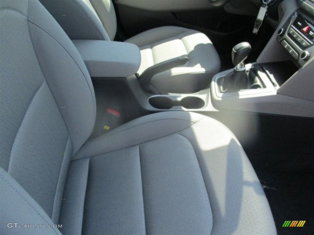 2017 Elantra SE - Gray / Gray photo #19