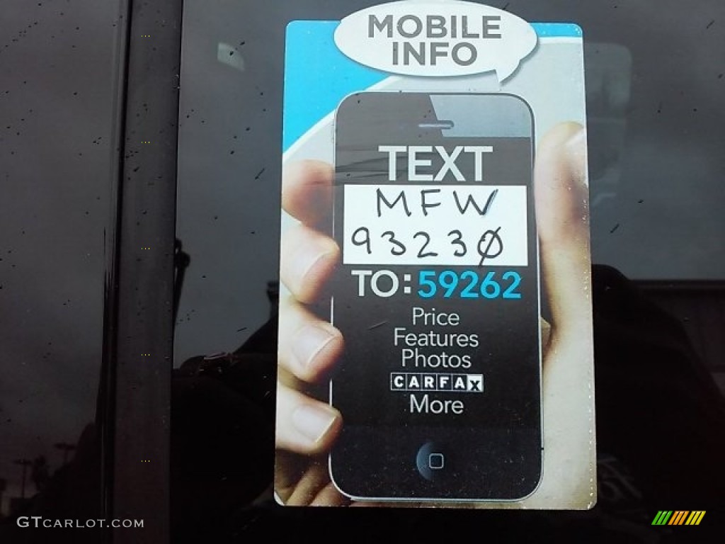 2016 F150 XLT SuperCrew - Oxford White / Medium Earth Gray photo #2