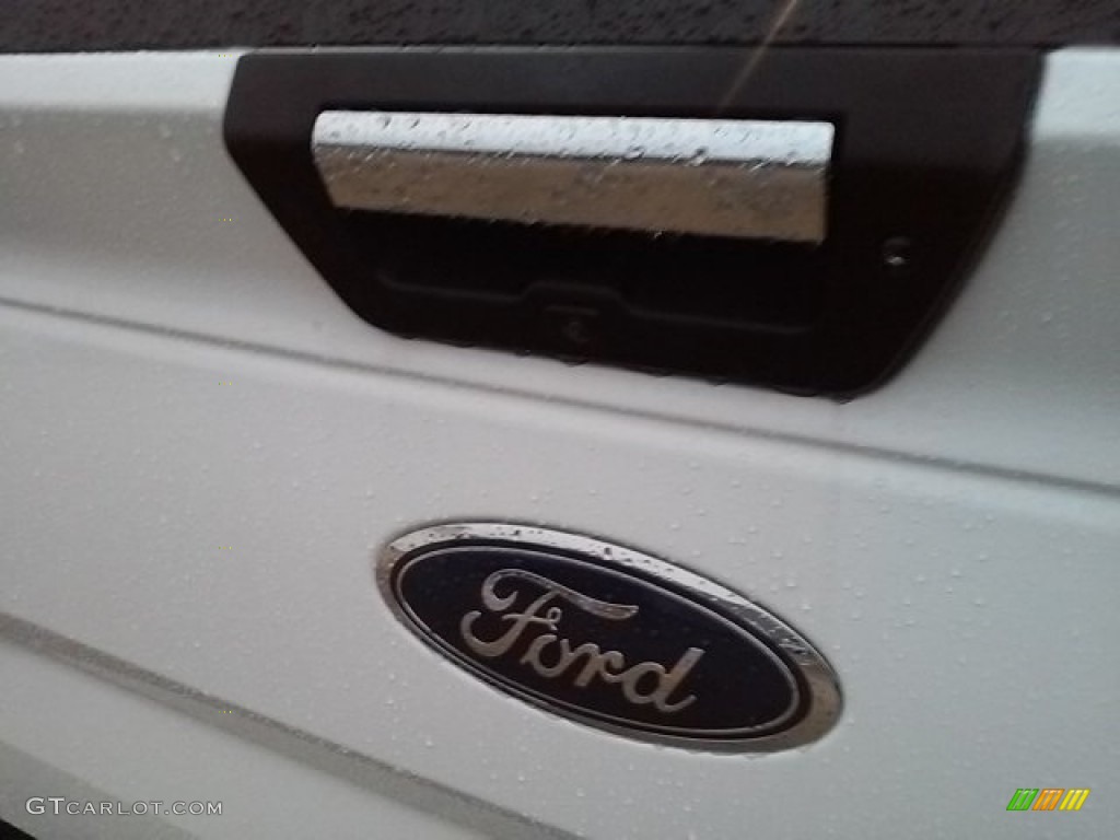 2016 F150 XLT SuperCrew - Oxford White / Medium Earth Gray photo #23