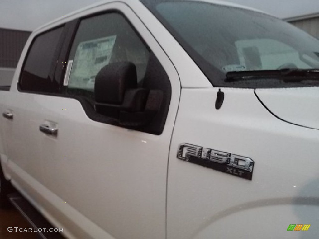 2016 F150 XLT SuperCrew - Oxford White / Medium Earth Gray photo #26