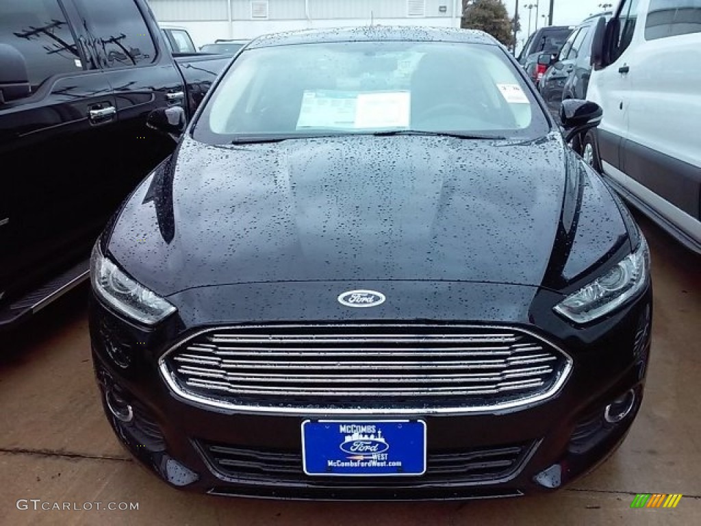 2016 Fusion SE - Shadow Black / Charcoal Black photo #17