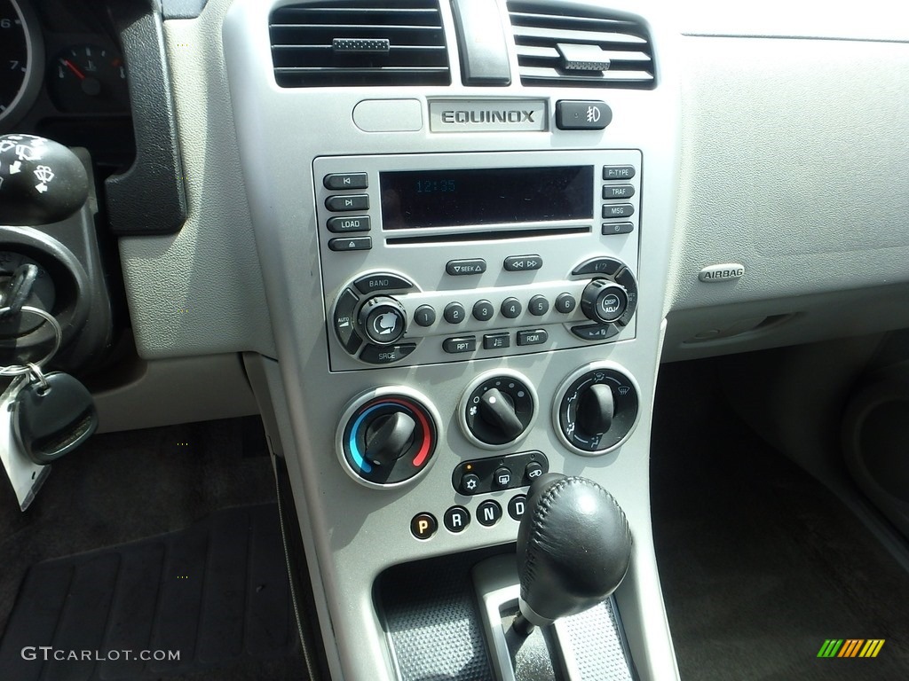 2005 Equinox LT AWD - Dark Silver Metallic / Light Gray photo #13