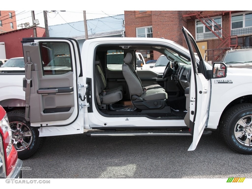 2016 F150 XLT SuperCab 4x4 - Oxford White / Medium Earth Gray photo #9