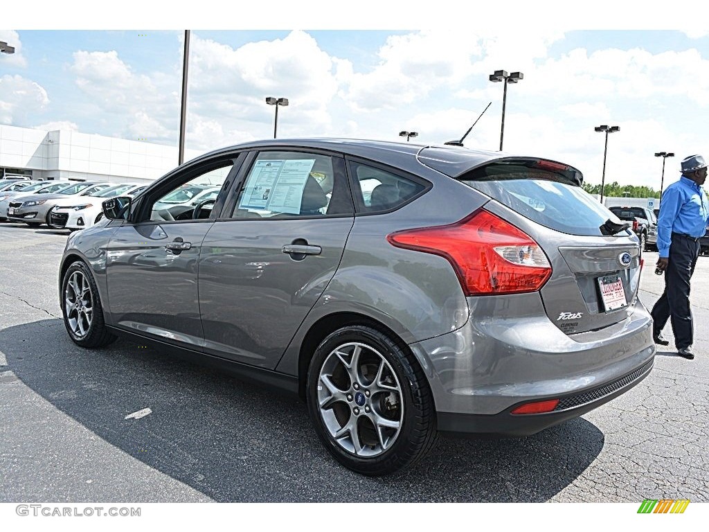 2014 Focus SE Hatchback - Sterling Gray / Charcoal Black photo #5