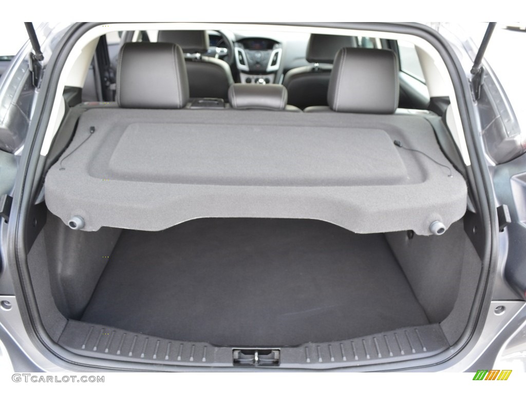 2014 Focus SE Hatchback - Sterling Gray / Charcoal Black photo #12
