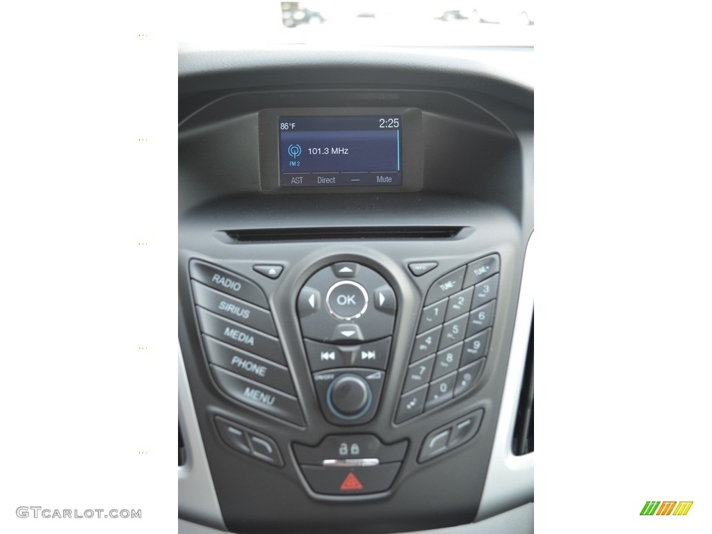 2014 Focus SE Hatchback - Sterling Gray / Charcoal Black photo #16