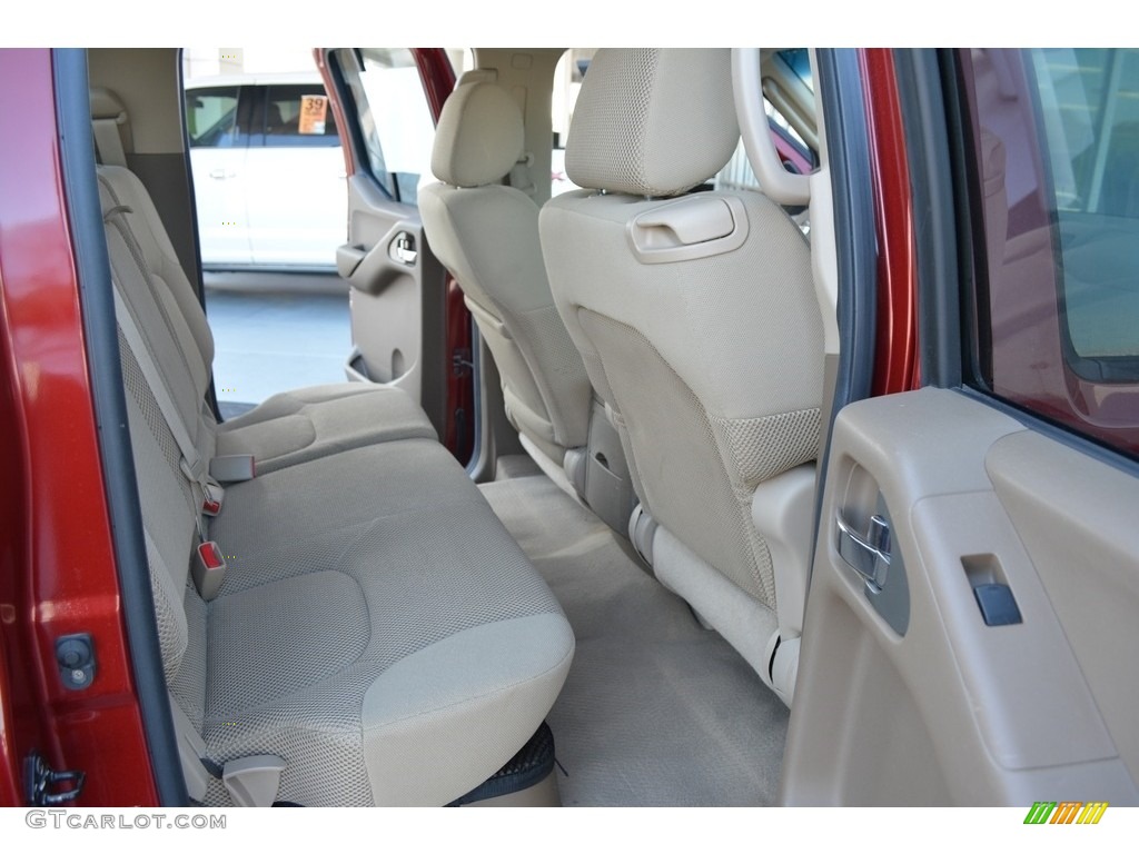 2007 Frontier SE Crew Cab - Red Brawn / Desert photo #14