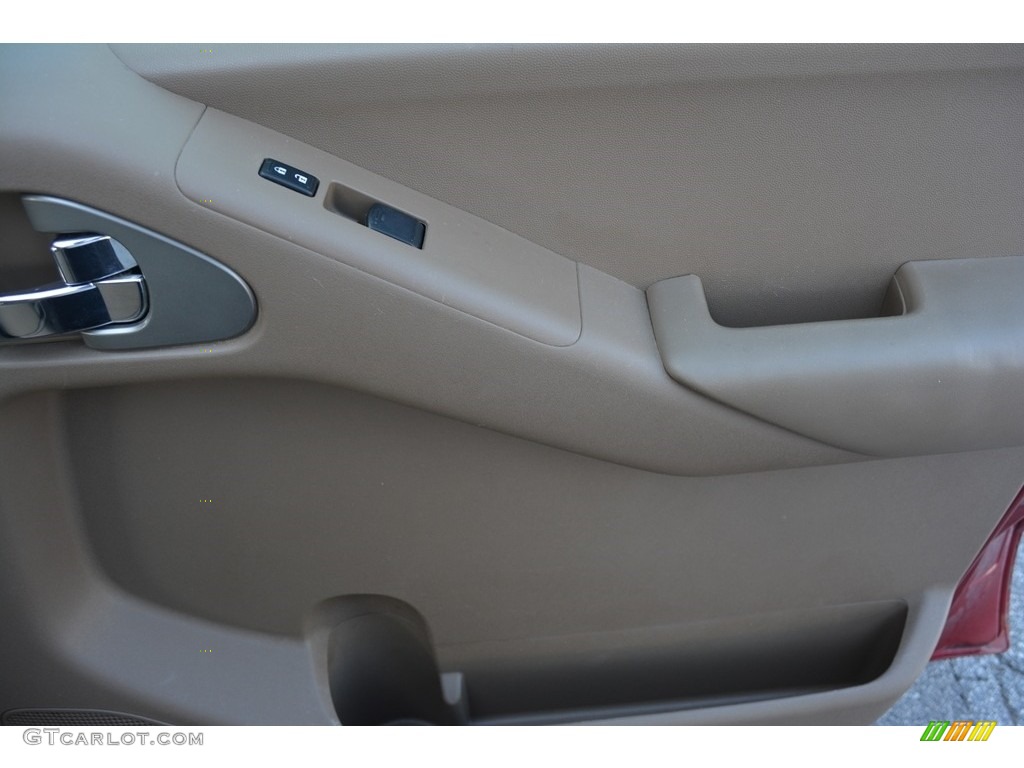 2007 Frontier SE Crew Cab - Red Brawn / Desert photo #15