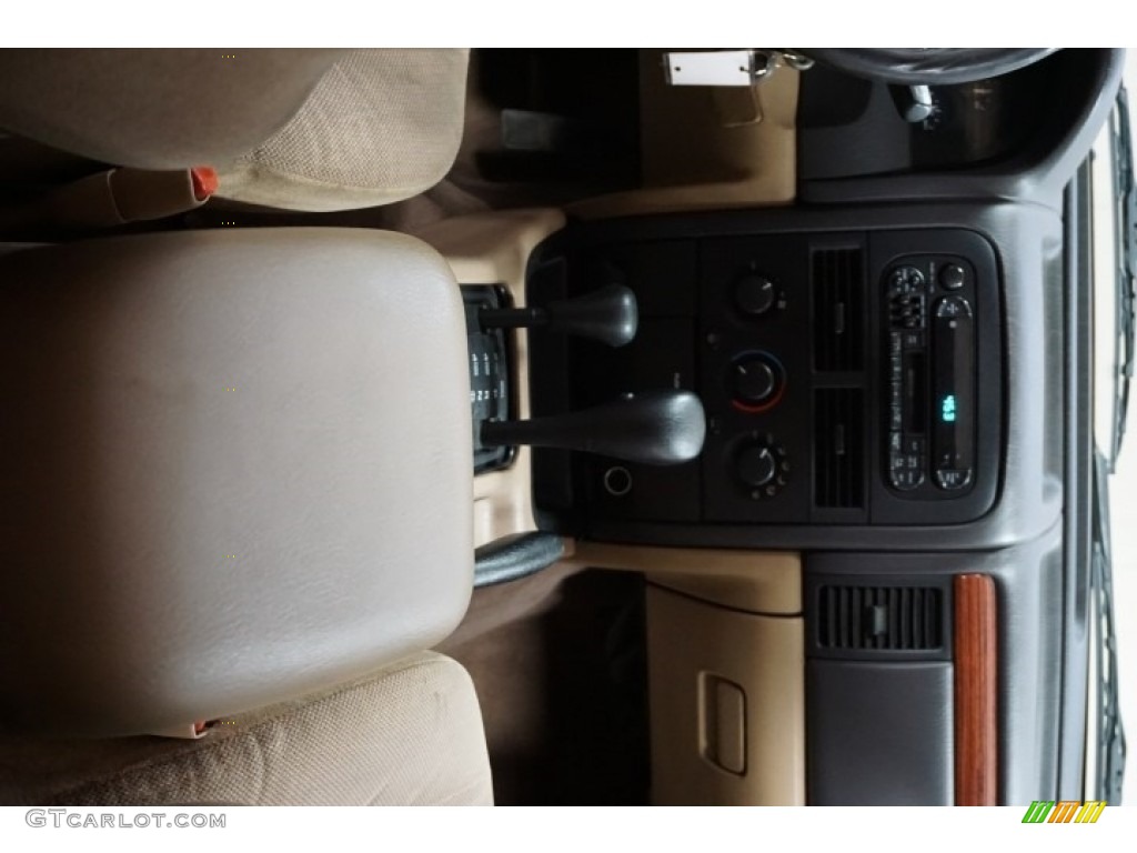 1999 Grand Cherokee Laredo 4x4 - Sienna Pearl / Taupe photo #27
