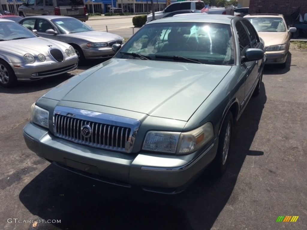 2006 Grand Marquis LS - Light Tundra Metallic / Light Camel photo #2