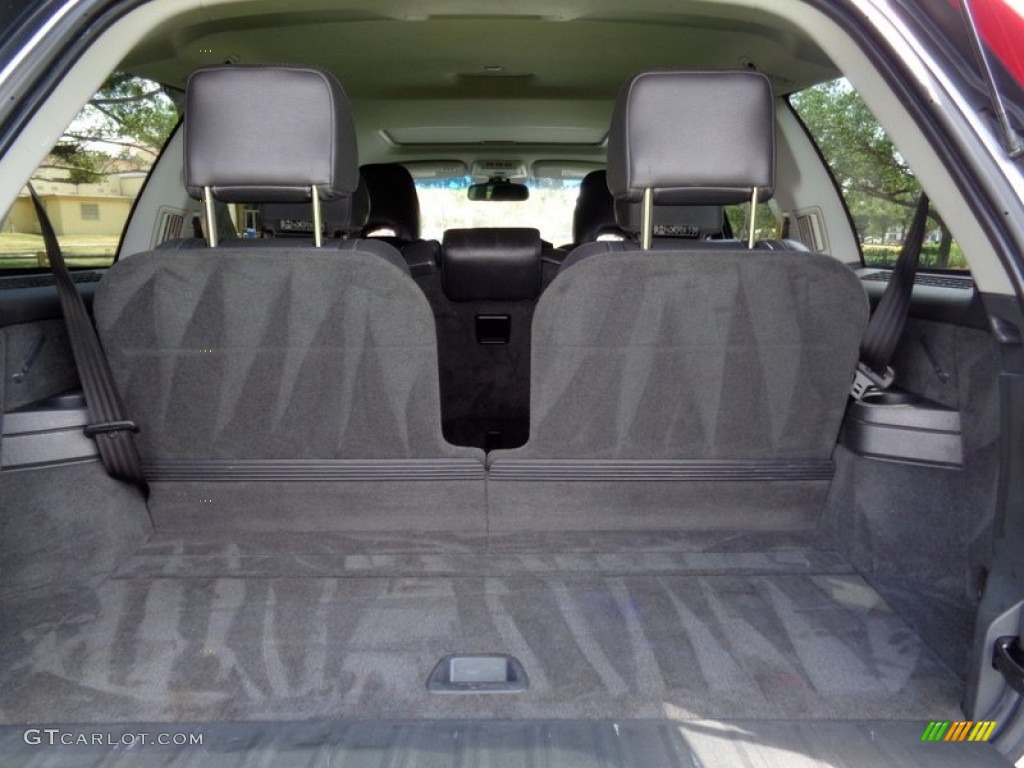 2006 XC90 2.5T - Silver Metallic / Graphite photo #10