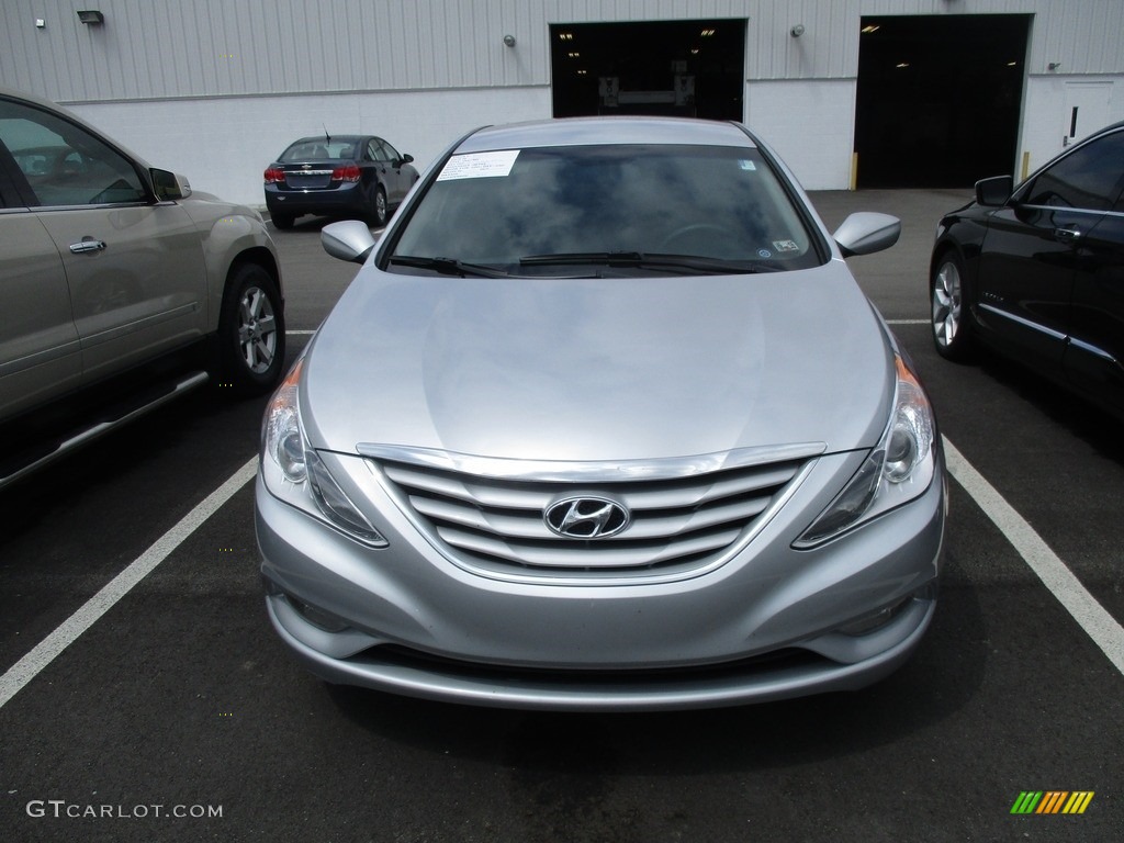 2013 Sonata GLS - Radiant Silver / Black photo #2