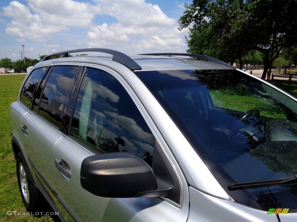 2006 XC90 2.5T - Silver Metallic / Graphite photo #44