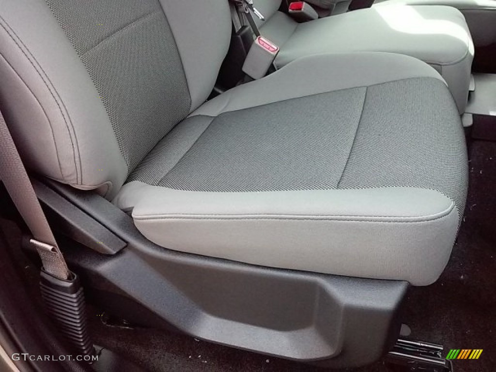 2016 F150 XL SuperCrew - Magnetic / Medium Earth Gray photo #14