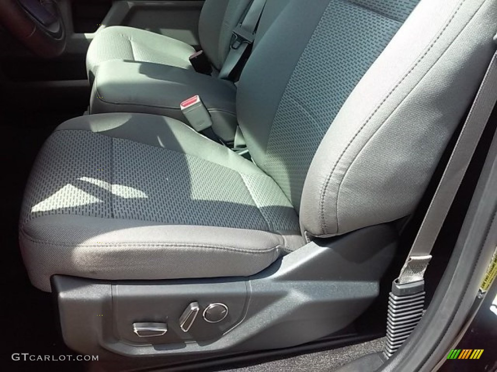 2016 F150 XLT SuperCrew - Shadow Black / Medium Earth Gray photo #18