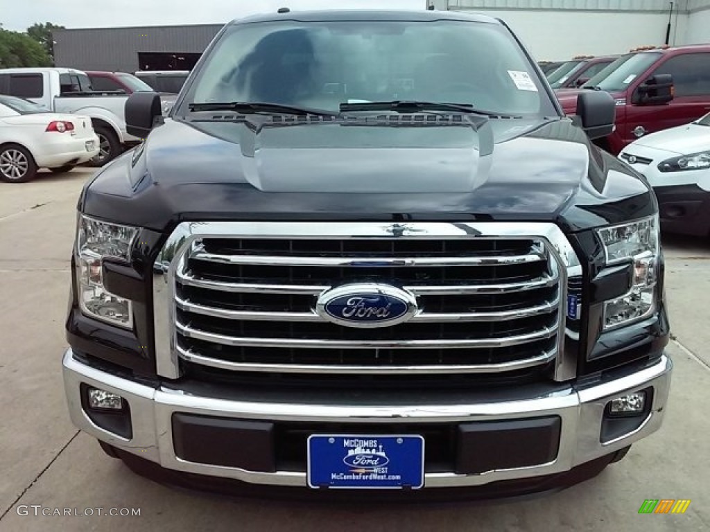 2016 F150 XLT SuperCrew - Shadow Black / Medium Earth Gray photo #3