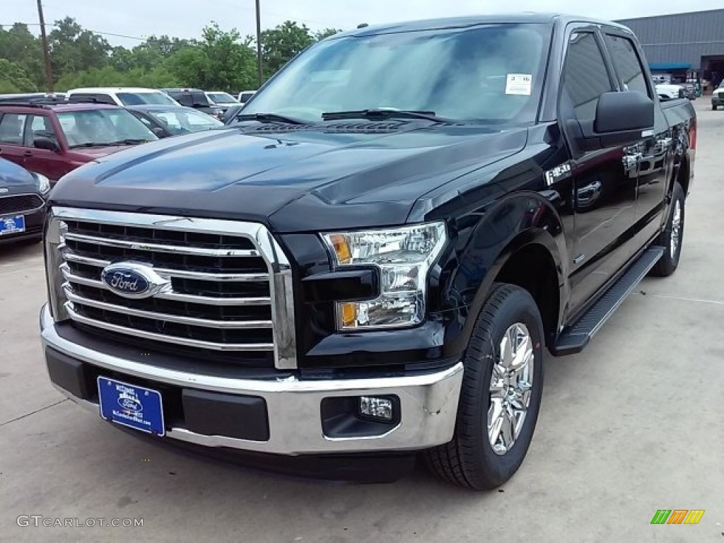 2016 F150 XLT SuperCrew - Shadow Black / Medium Earth Gray photo #4