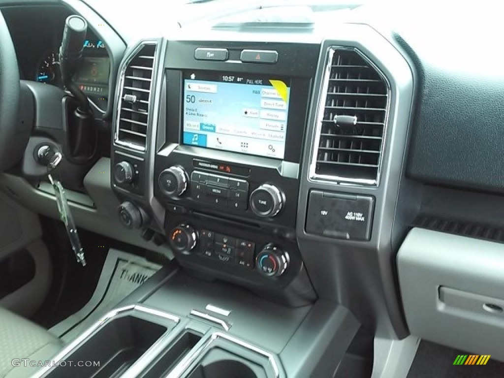 2016 F150 XLT SuperCrew - Shadow Black / Medium Earth Gray photo #16