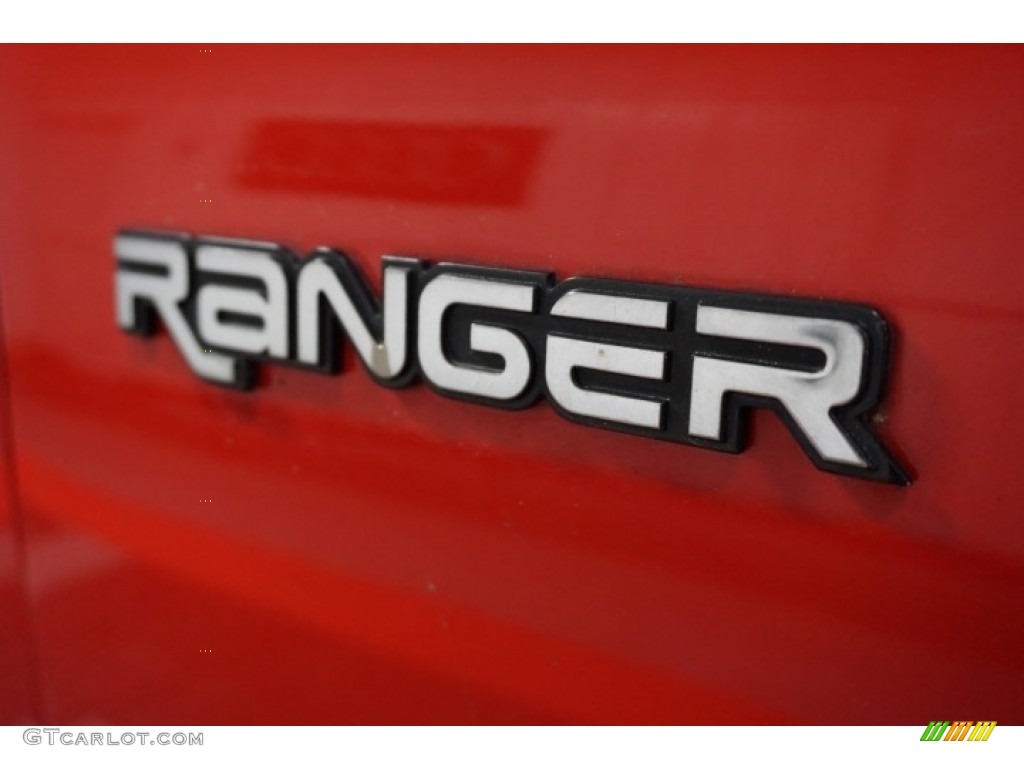 2000 Ranger XLT Regular Cab - Bright Red / Medium Graphite photo #76
