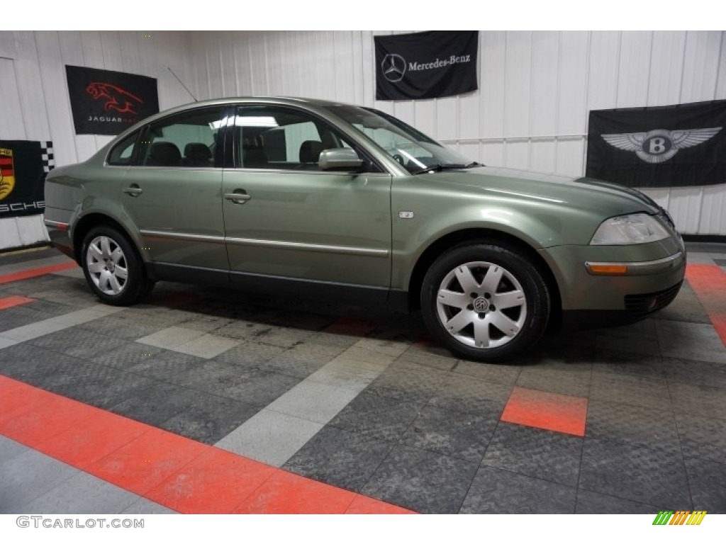 2003 Passat GLX Sedan - Fresco Green Metallic / Black photo #6