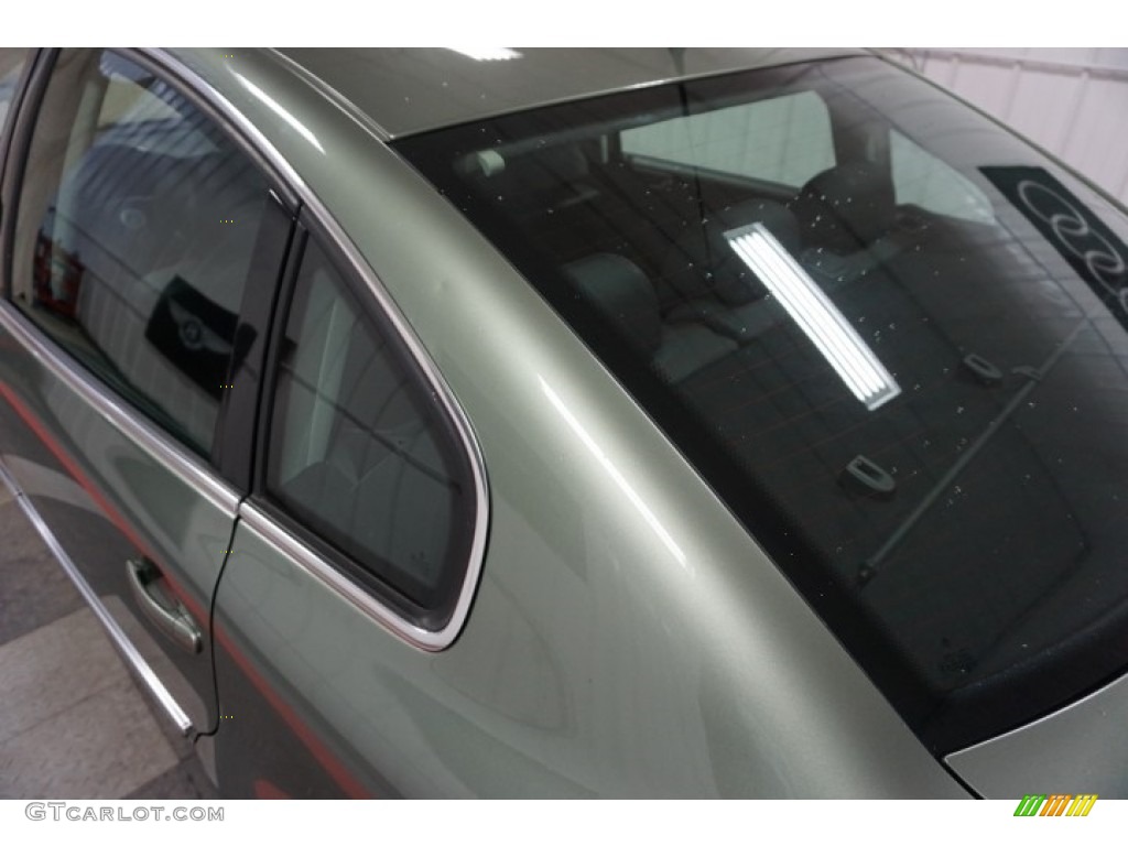 2003 Passat GLX Sedan - Fresco Green Metallic / Black photo #81