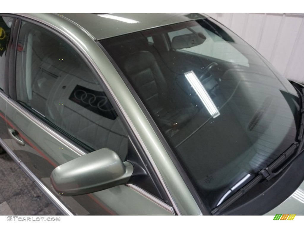 2003 Passat GLX Sedan - Fresco Green Metallic / Black photo #87
