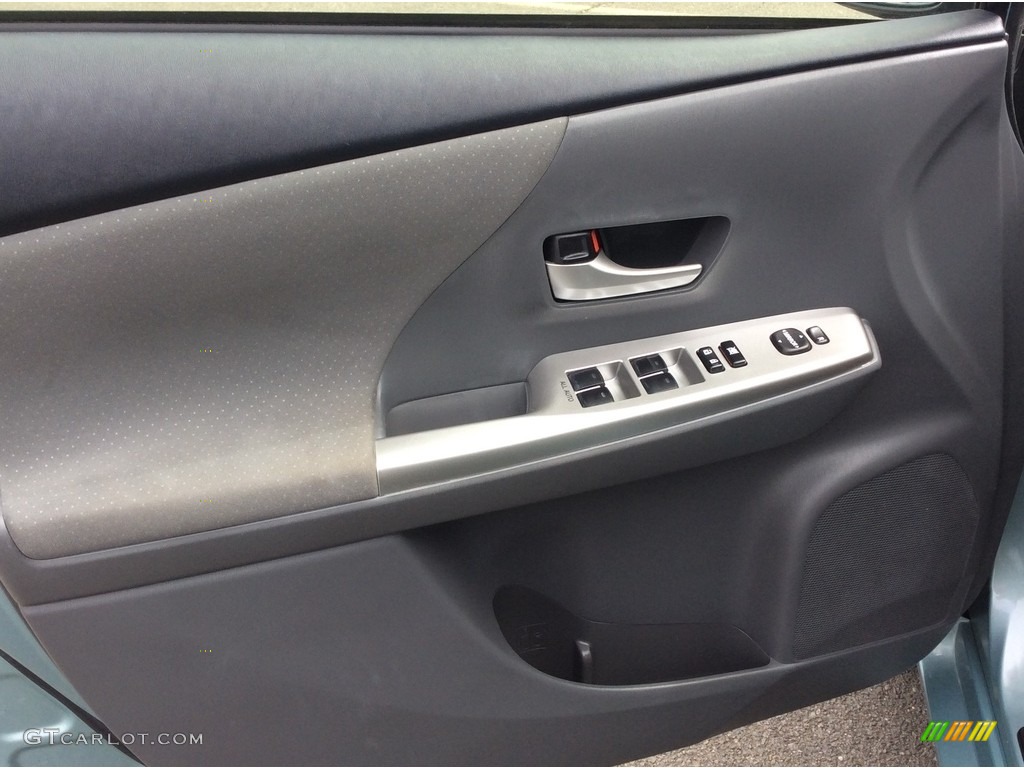 2013 Prius v Five Hybrid - Sea Glass Pearl / Misty Gray photo #7