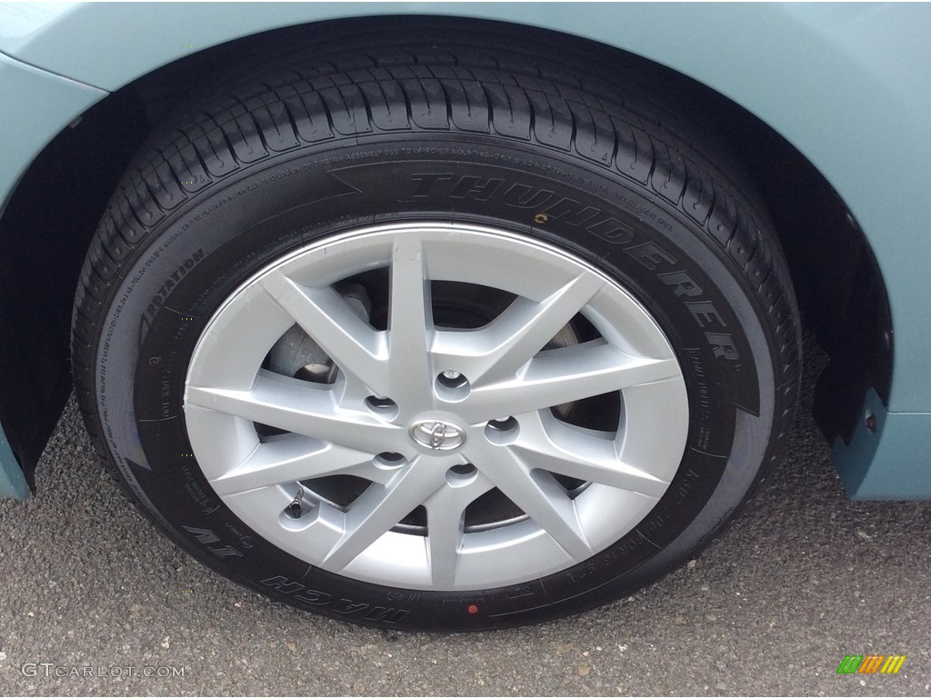 2013 Prius v Five Hybrid - Sea Glass Pearl / Misty Gray photo #22