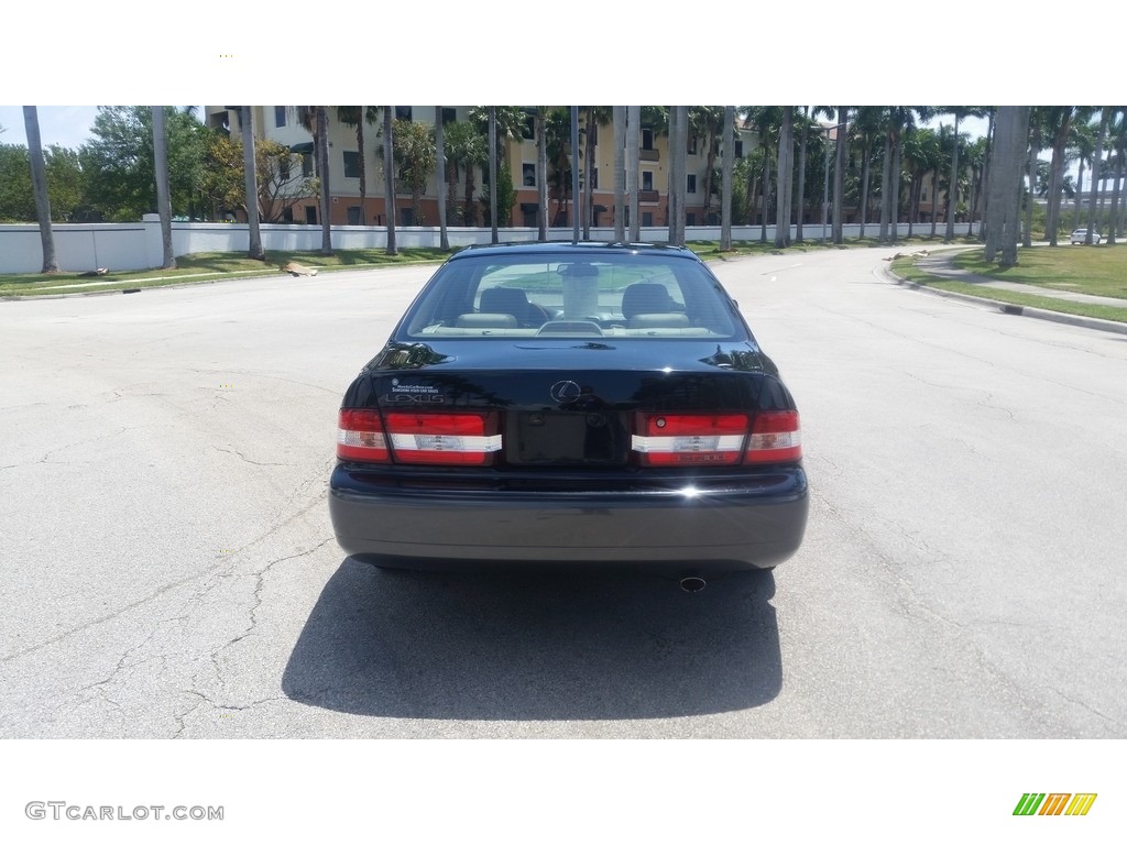 2001 ES 300 - Black Onyx / Black photo #4