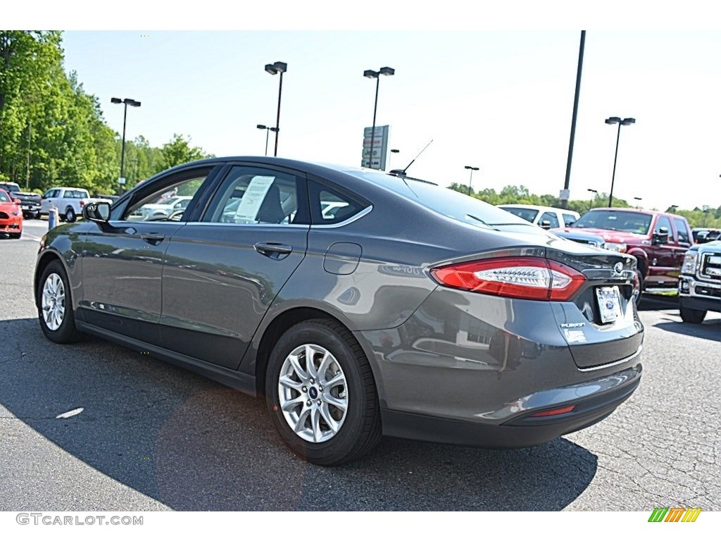 2016 Fusion S - Magnetic Metallic / Medium Earth Gray photo #18