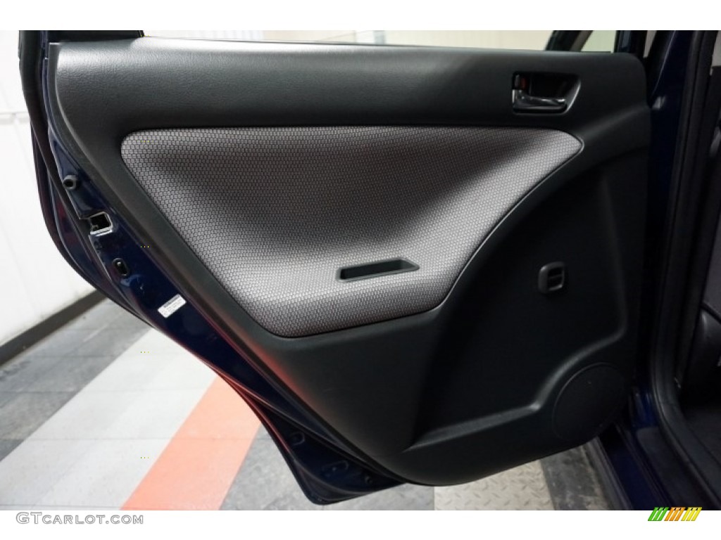 2006 Matrix XR - Cosmic Blue Metallic / Dark Gray photo #15
