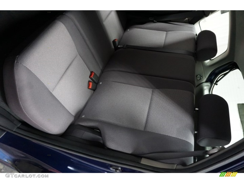 2006 Matrix XR - Cosmic Blue Metallic / Dark Gray photo #22