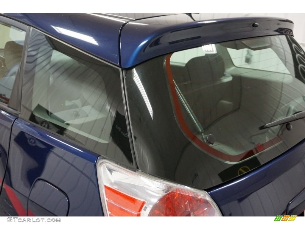 2006 Matrix XR - Cosmic Blue Metallic / Dark Gray photo #85
