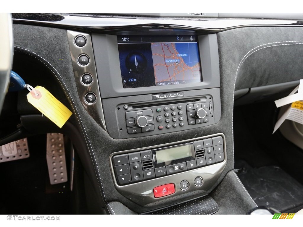 2016 Maserati GranTurismo Sport Coupe Controls Photos