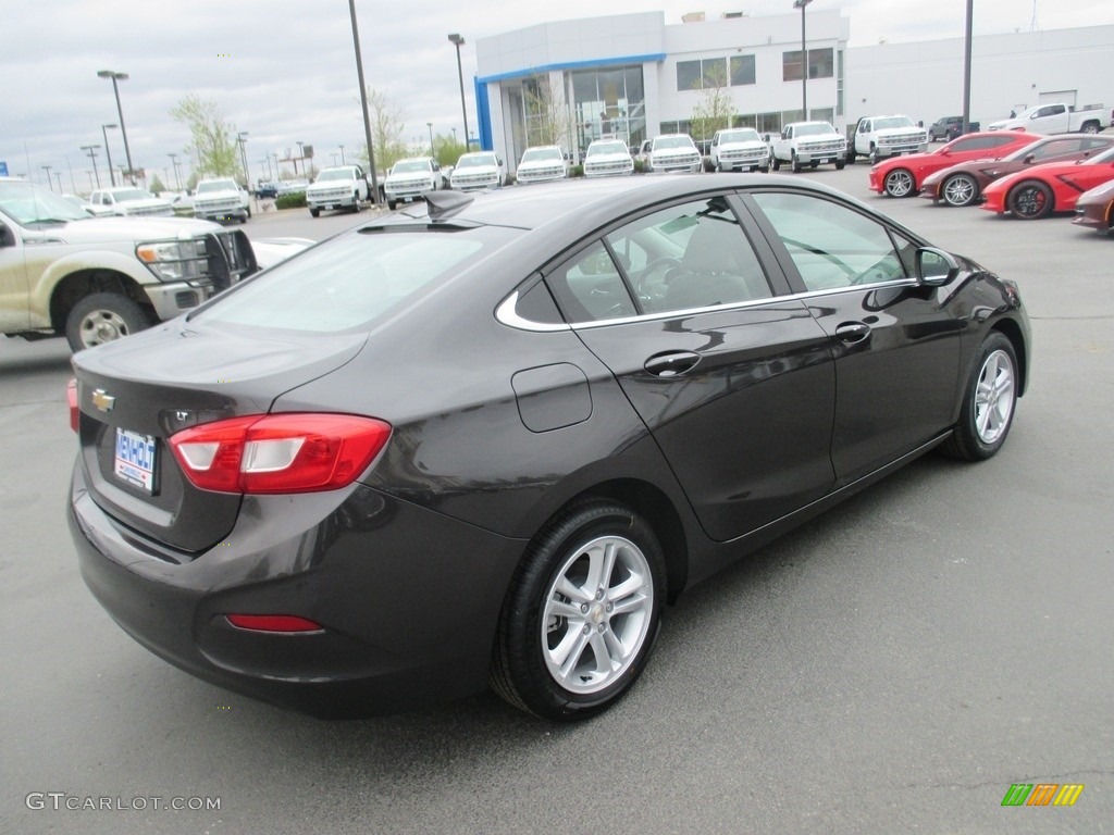 2016 Cruze LT Sedan - Tungsten Metallic / Jet Black photo #6