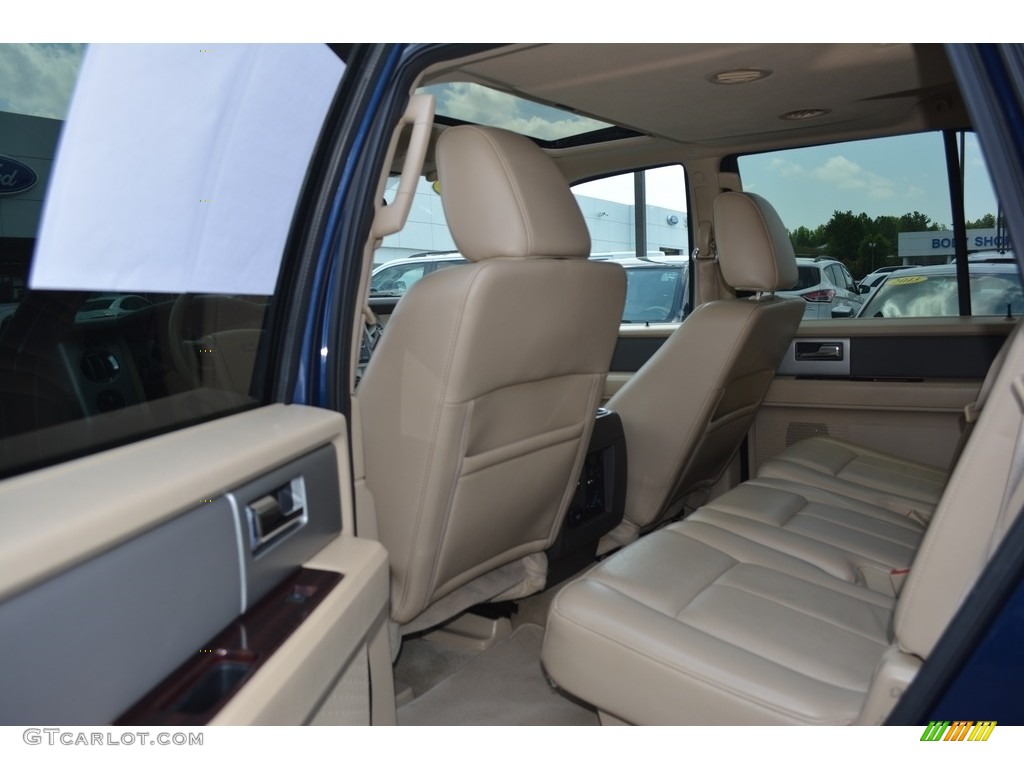 2011 Expedition XLT 4x4 - Dark Blue Pearl Metallic / Camel photo #13