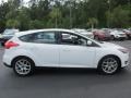 2015 Oxford White Ford Focus SE Hatchback  photo #2