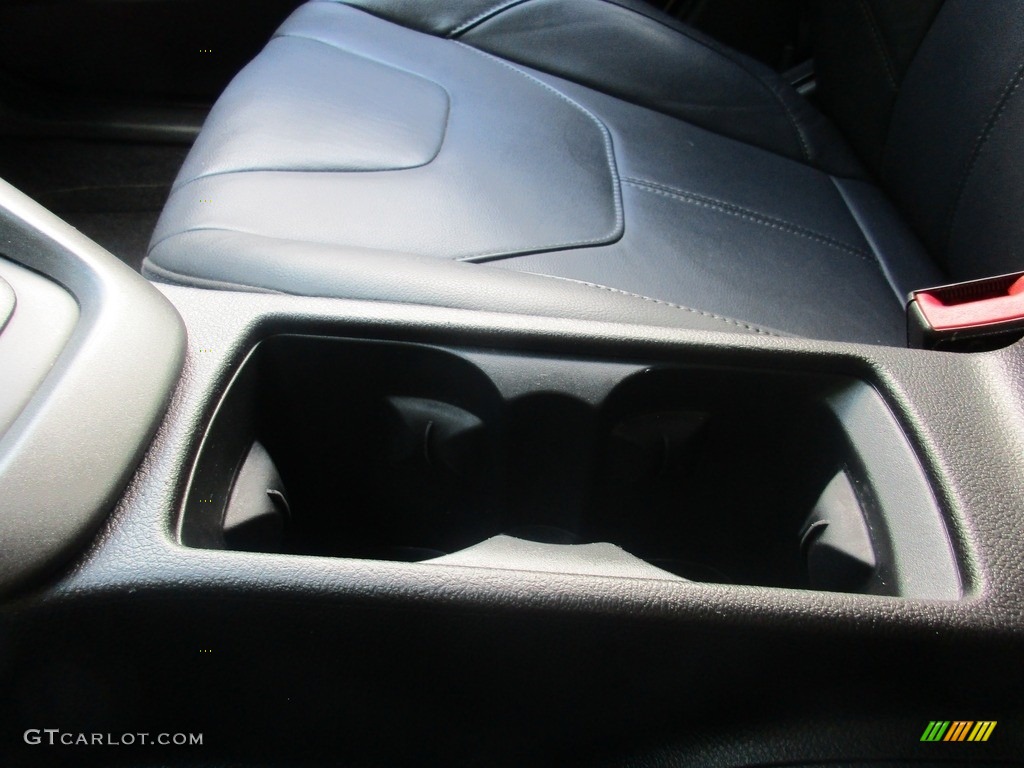 2015 Focus SE Hatchback - Oxford White / Charcoal Black photo #23