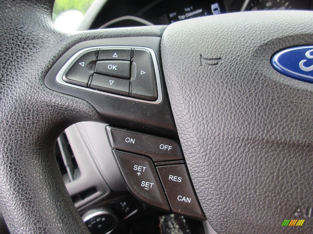 2015 Focus SE Hatchback - Magnetic Metallic / Charcoal Black photo #30