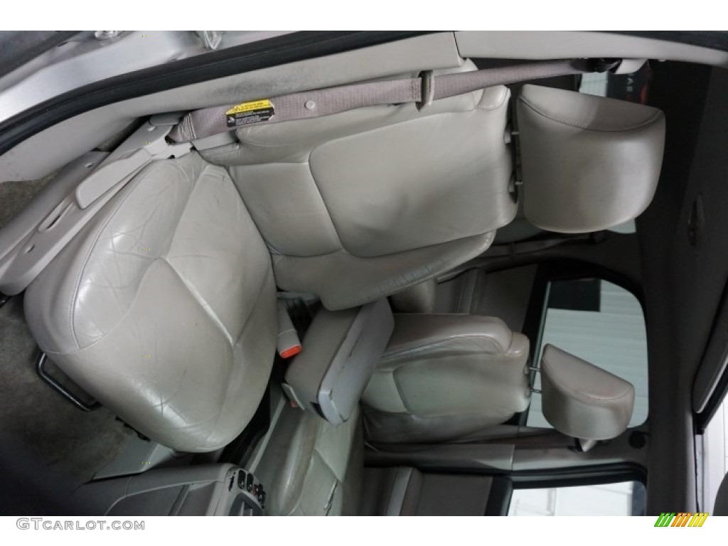 2005 Equinox LT AWD - Dark Silver Metallic / Light Cashmere photo #17