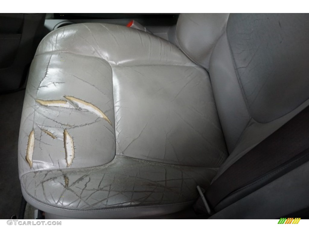 2005 Equinox LT AWD - Dark Silver Metallic / Light Cashmere photo #23