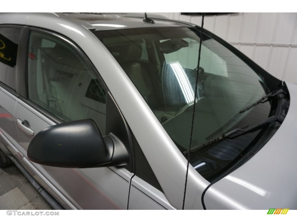 2005 Equinox LT AWD - Dark Silver Metallic / Light Cashmere photo #92