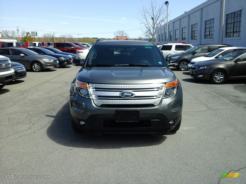 2014 Explorer XLT 4WD - Sterling Gray / Charcoal Black photo #2