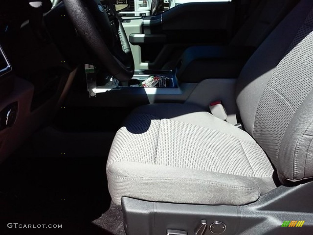 2016 F150 XLT SuperCrew - Ruby Red / Medium Earth Gray photo #67