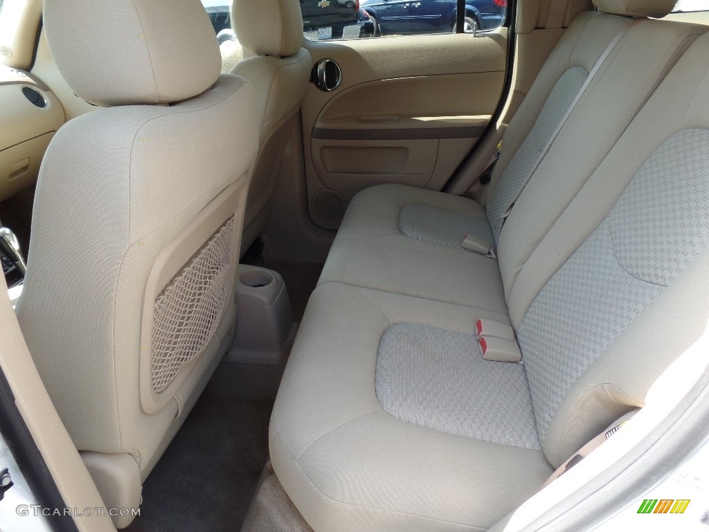 2007 HHR LT - Summit White / Gray photo #5