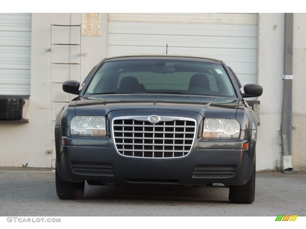 2008 300 LX - Bright Silver Metallic / Dark Khaki/Light Graystone photo #2