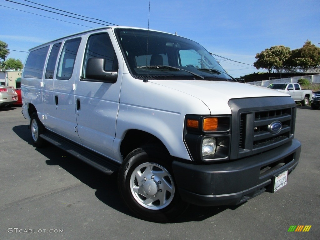 2014 E-Series Van E350 XL Passenger Van - Oxford White / Medium Flint photo #1