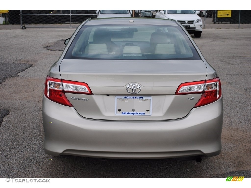 2014 Camry LE - Creme Brulee Metallic / Ivory photo #4